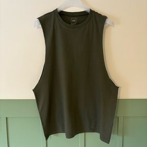 River Island T-shirt Men’s Large Olive Oversized Sleeveless